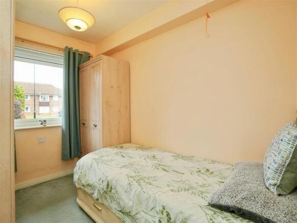 2 bed Apartment for sale Image 9