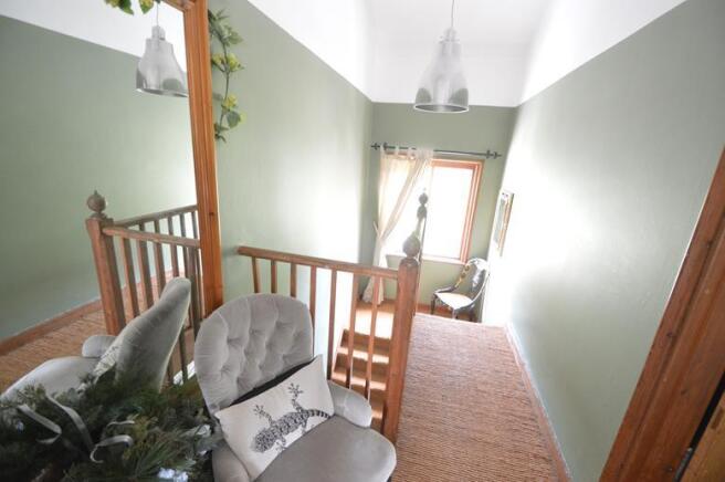 Top floor landing