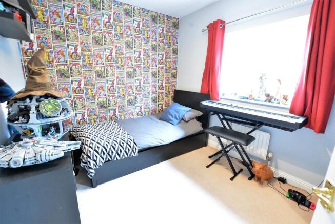 Photo 10