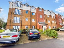 57, Stokers Close, Dunstable LU5 4EY