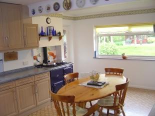 Kitchen/Breakfast