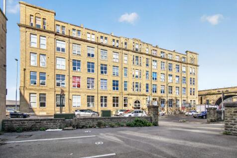 Apartment 3, Sprinkwell, 1 Bradford Road, Dewsbury, WF13 2DS