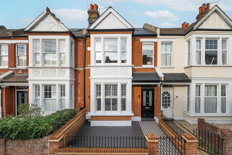 Montserrat Road, London, SW15