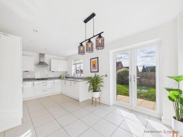 Open Plan Kitchen/Dining Area