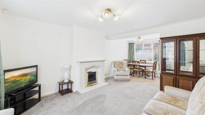 Torver Crescent, Seaburn Dene, Sunderland photo 4