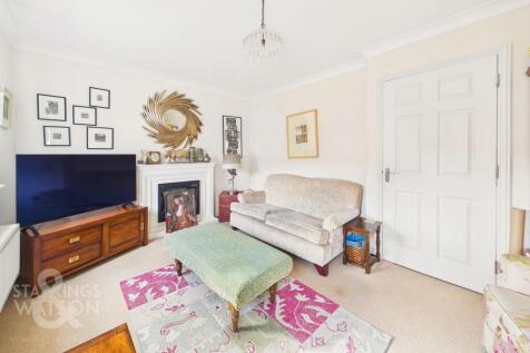 Greenland Avenue, Wymondham