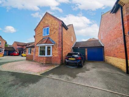 Primrose Drive, Melksham, SN12