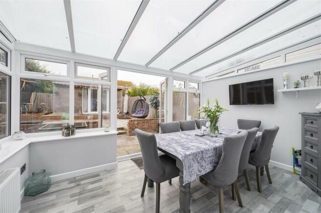 Sun/Dining room