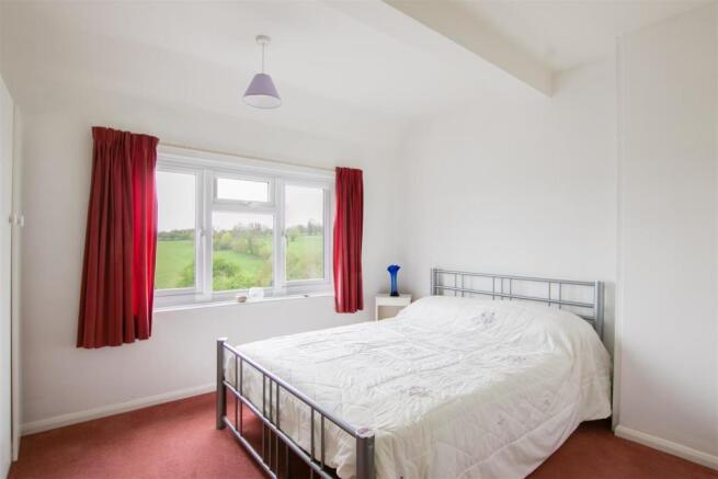 7_master bed_15 Nineacres.jpg