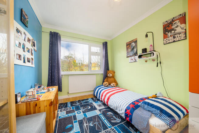 High View Road, Leek-44