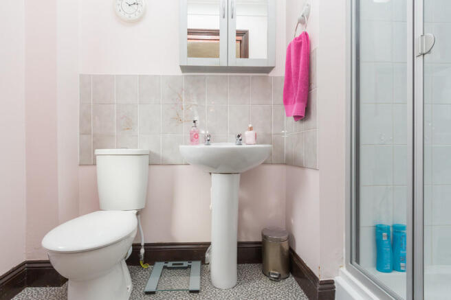 En Suite Shower R...