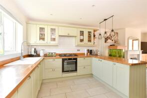 14, St Swithins Crescent, Yarmouth PO41 0UT