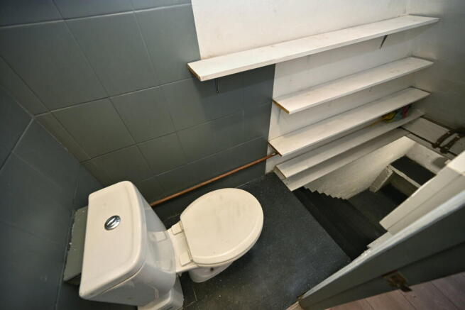 3 bed Terraced for sale Image 11
