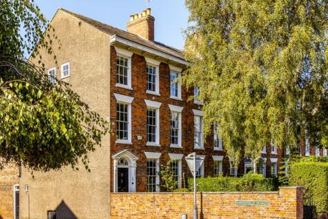 London Road, Spalding, Lincolnshire, PE11