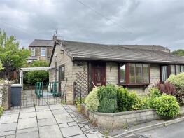 27, Queen Street, Hadfield, Glossop SK13 2DW