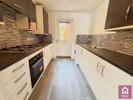 40, Flixton Road, Manchester M13 9GU