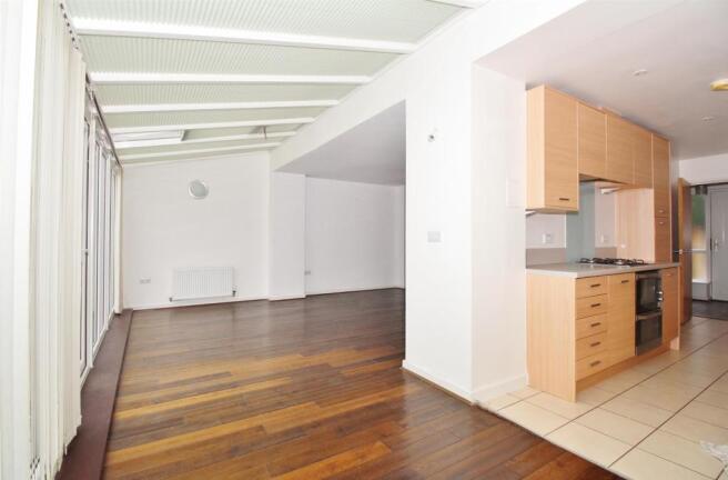 Dining Room & Kitchen