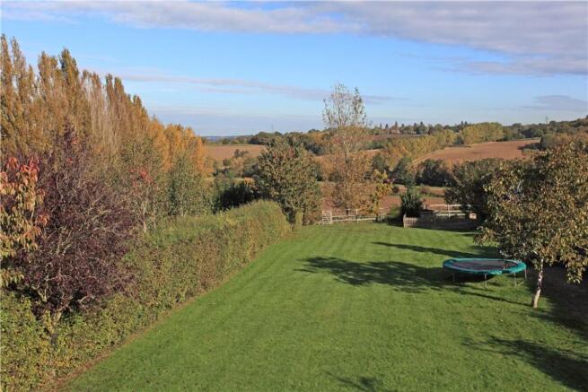 Garden & View