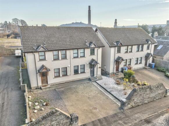 8A Tofthill Place Dundee New EXT-1.JPG