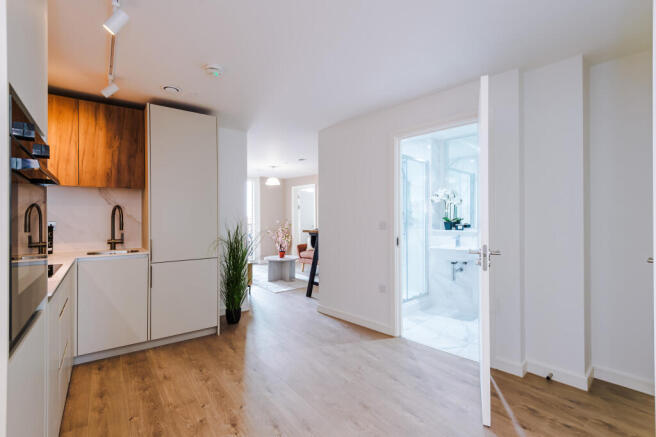 Kitchen / Dining