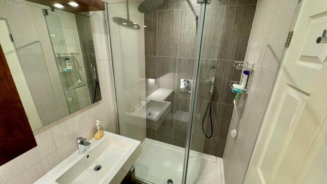 En Suite.jpg