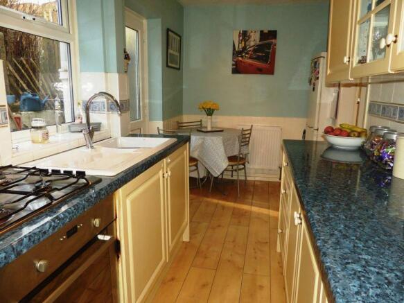 Kitchen 1