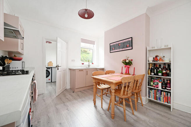 3 bed Terraced for sale Image 7