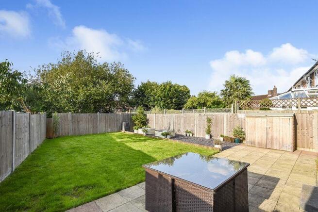 PRIVATE GARDEN