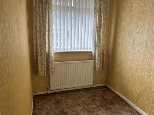 3 bed Semi-Detached for sale Image 6
