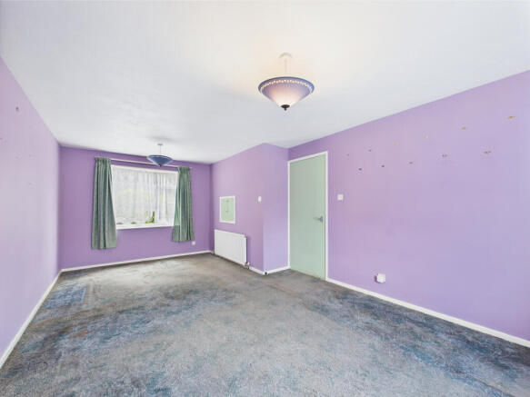 CAM01354G0-PR0526-STILL015