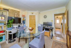 6, Highgrove Terrace, Reading RG1 2TG