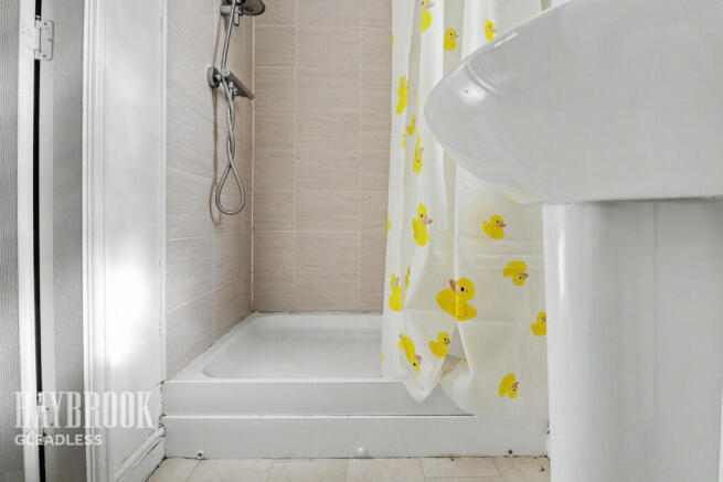 3 bed Detached for sale Image 11