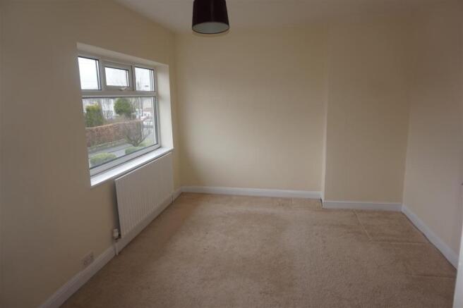 Bedroom 1: