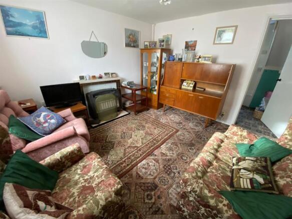 Sitting Room 2.jpg
