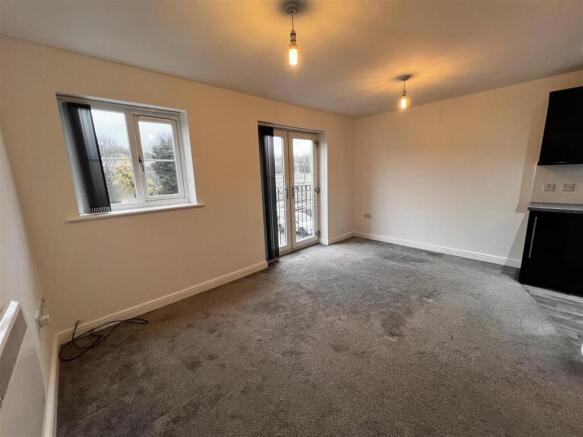 Longley Gardens, 148 Saddleworth Road 3.jpg