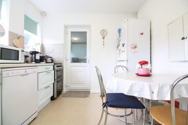 Kitchen/Breakfast Ro