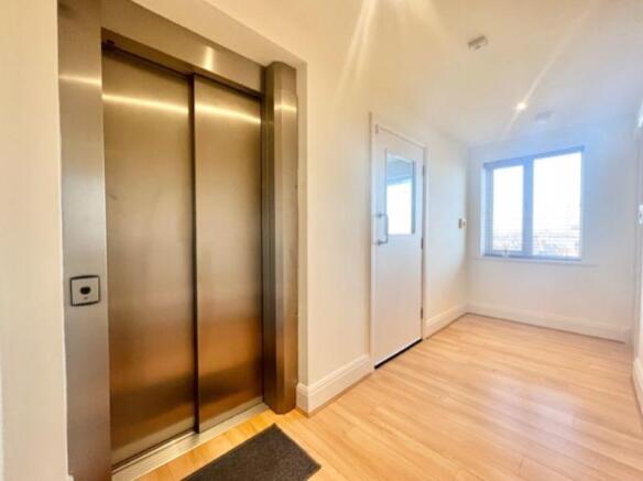 Floor 6 private lift lobby