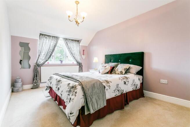 8309336-interior05.jpg