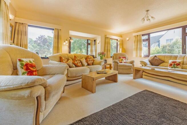 HI-RES_Groby-Lane-Leicestershire-detached-house-1V