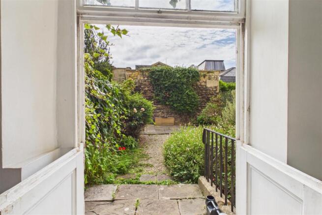 Garden Flat, 3 Alfred Street, Walcot, Bath BA1 2QU