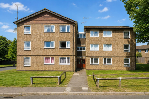 Watermead, Tadworth