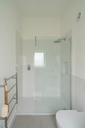 241101 - H05-THORNBOROUGH-PARK-70.jpg