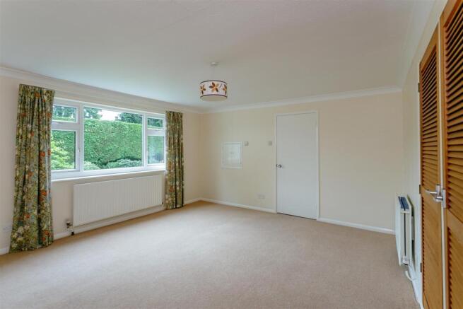 8344705-interior25.jpg