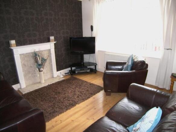 Lounge Shot 2