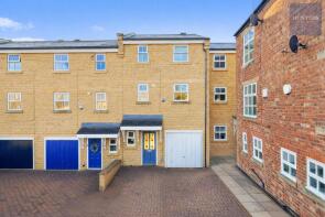14, Claremont, Pudsey LS28 7DQ