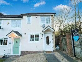 17, Ennerdale Close, Walsall WS8 7SB