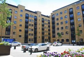 Flat 201, 1 Ginger Apartments, Cayenne Court, London SE1 2PA