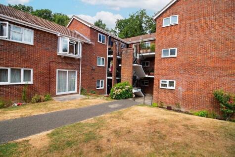 Bellingdon, Romilly Drive, Carpenders Park, Watford, WD19