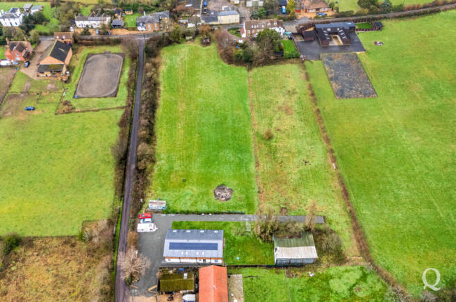 5b2b9e57-7d20-4f7...