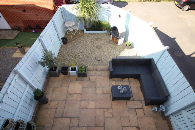 Photo 15